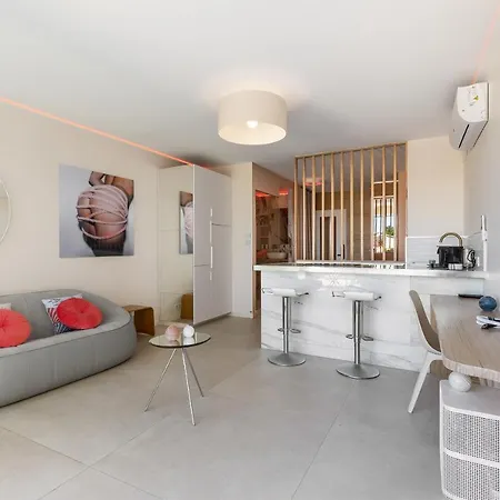 Appartamento Nest Luxe - Terrasse - Design - à Pied - Parking - Village Naturiste *